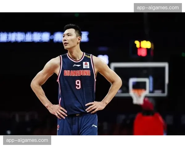 通讯:老将的坚持——易建联谈职业生涯末期如何应对密集赛程